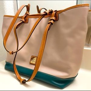DOONEY & BOURKE LARGE SOFT LEATHER TOTE PURSE BAG